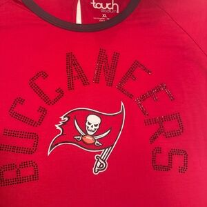 Buccaneers Jersey Size XL * New without tags *